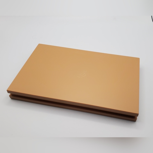 Complex Culture - "Pleasure Points" - Highlighter/Bronzer Quad - Picture 7 of 8